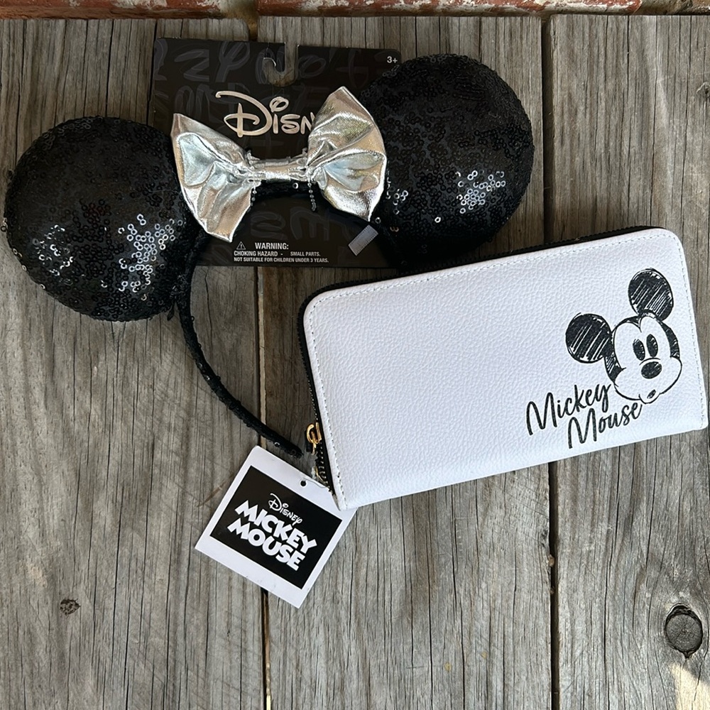 Disney ears black sequence with silver bow and zip around wallet set